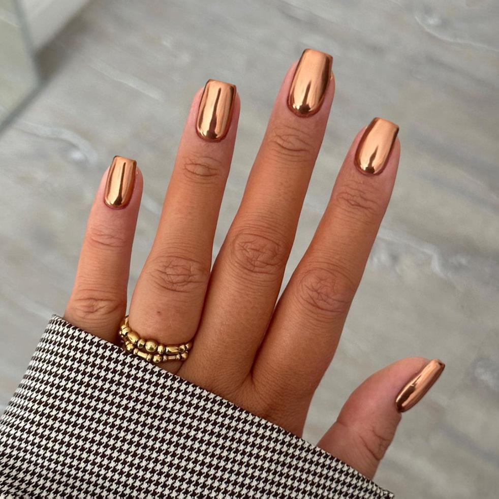Medium Square Chrome Mirror Acrylic Fake Nails - Light Gold Aurora Style, Cool & Elegant. F-988