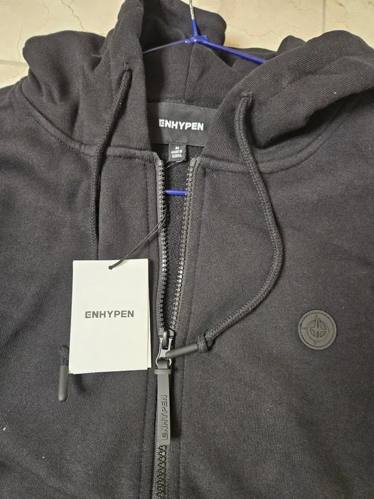 ENHYPEN Work Hood, Size M (New Product)