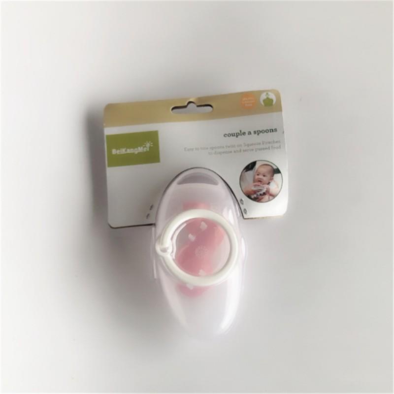 Baby Food Prep: Fruit Puree Squeezer, Storage Bags, Portioning Container, and Food Processor