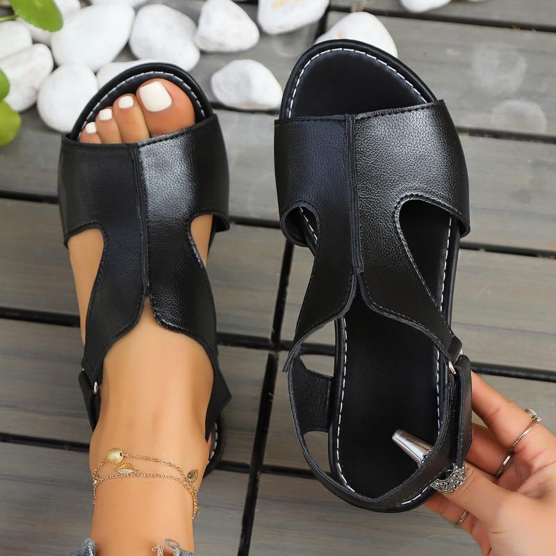 

New Large-sized Fish-mouth Velcro Flat Shoes and Women s Hollowed-out Beach Flip-flops 36 чорний