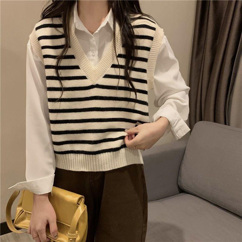 Black and White Striped V-neck Camisole with Folded Vest Vest Knit Sweater Women Autumn 2023 Loose Top Short Vest Sweater Female