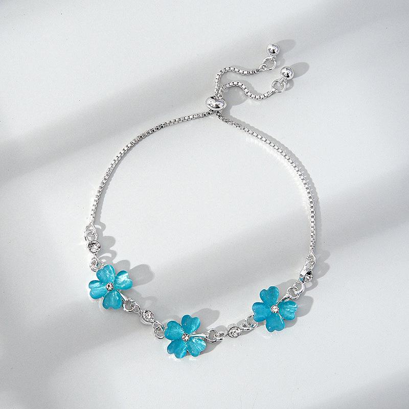 Lucky Four-Leaf Clover Adjustable Green Cat's Eye Bracelet for Women (Mori Style)