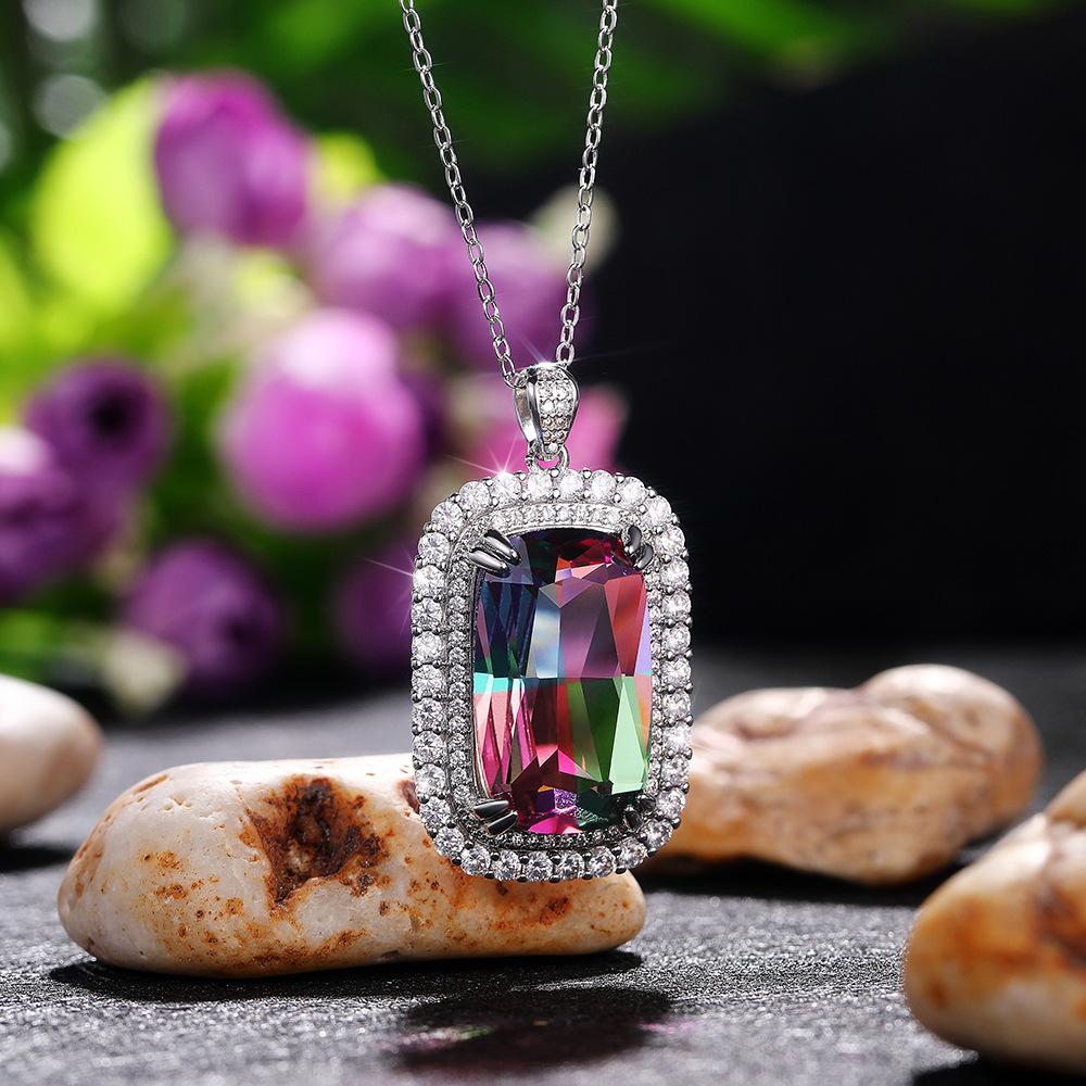 Rectangular two-color gradient zircon pendant necklace
