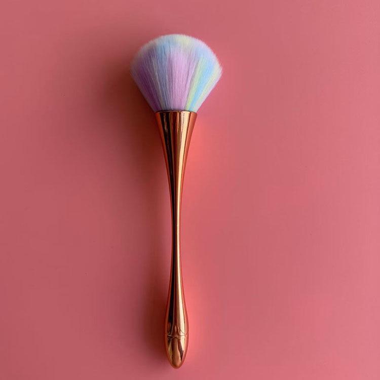 Compact Makeup Brush for Powder, Nail Dusting, Contouring, and Blush Application