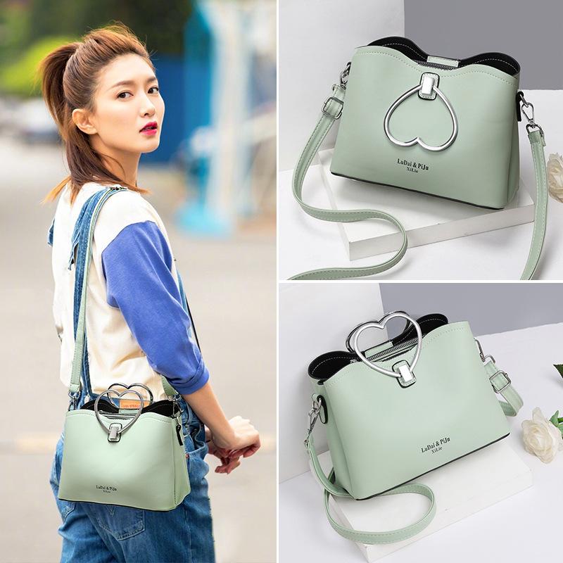 Bags Women's bags Niche high-end women's 2025 new trendy fashion shoulder messenger bags Large capacity portable women's bags
