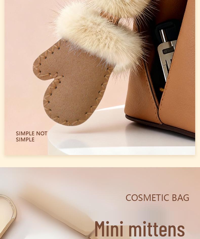 Guanti in Pelliccia di Visone Portachiavi Borsa Tote & a Tracolla Ciondolo di Peluche