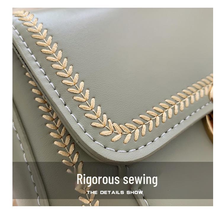 Trendy Korean Style Chain Shoulder & Crossbody Bag for Fashionable Ladies