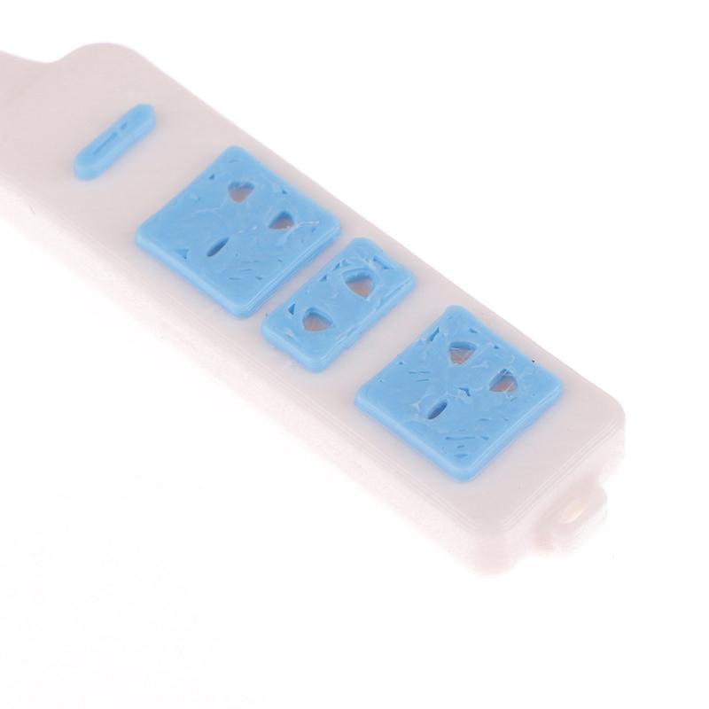 1Pc Haushaltsgeräte Zubehör 1/12 Puppenhaus Buchse Mit Kabel Modell Puppen Haus Dekoration Kid Pretend Spielen Spielzeug