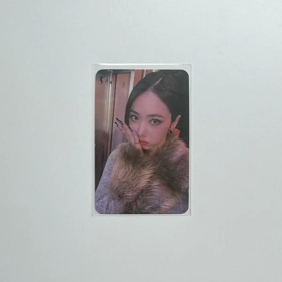 

Viviz Синби Подтягивания Музыкальный банк Трансляция Фотокарточка