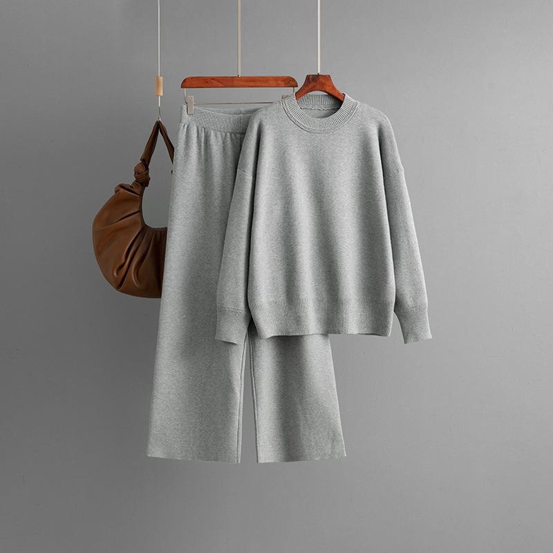Wind Women's Suit Autumn and Winter New Round Neck Loose Knitted Sweater Casual Wide-leg Pants Two-piece Set