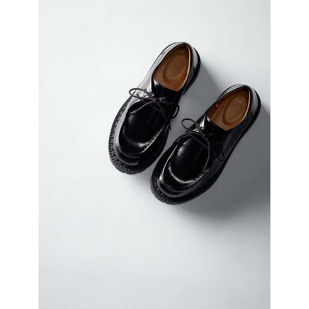 Uniqlo Lace Up Shoes