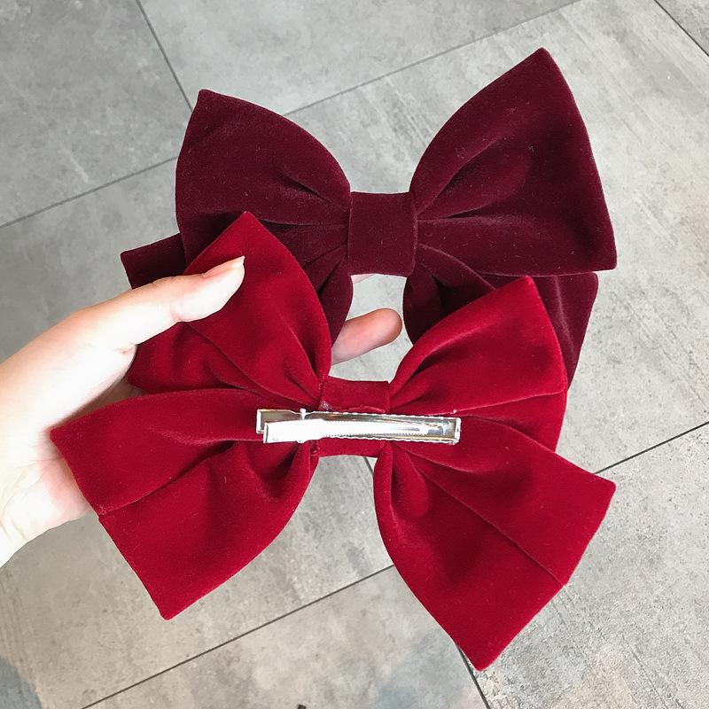 Korean Velvet Bow Hairpin for Women - Stylish Head Accessory, Top Clip, Elegant Hairpin