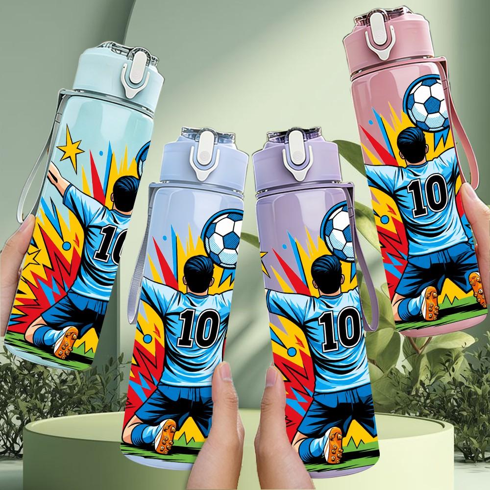 1PC Dynamic Soccer Player Kick Ball 750ml Color Plastic Sports Water Bottle Leakproof Flip Straw Lid Suitable for Sports Office Home Use