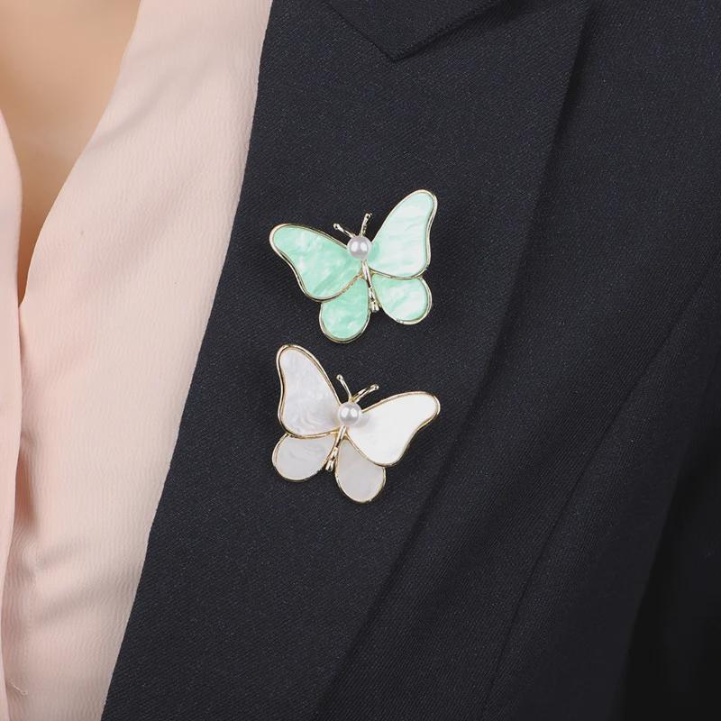 Elegant Butterfly Pearl Brooch for Women - Cracked Design with Advanced Style Anti-Exposure Pin