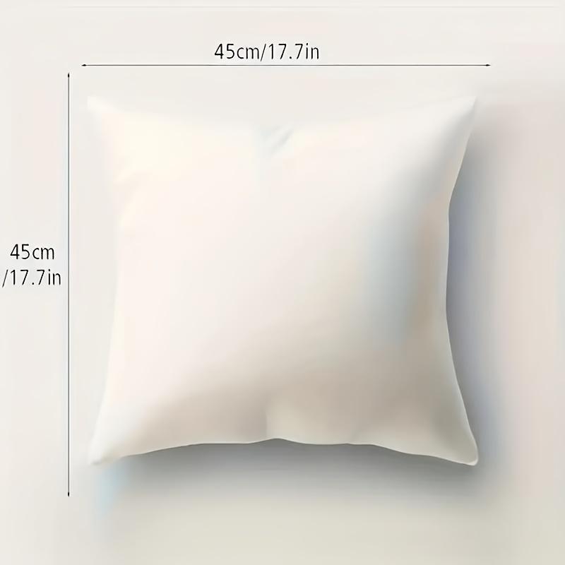 Highland Cow Throw Pillow Cover 1pc, Daisy Cow Pillowcase with Summer Floral Decor, Spring Flower Highland Cow Decorative Cushion