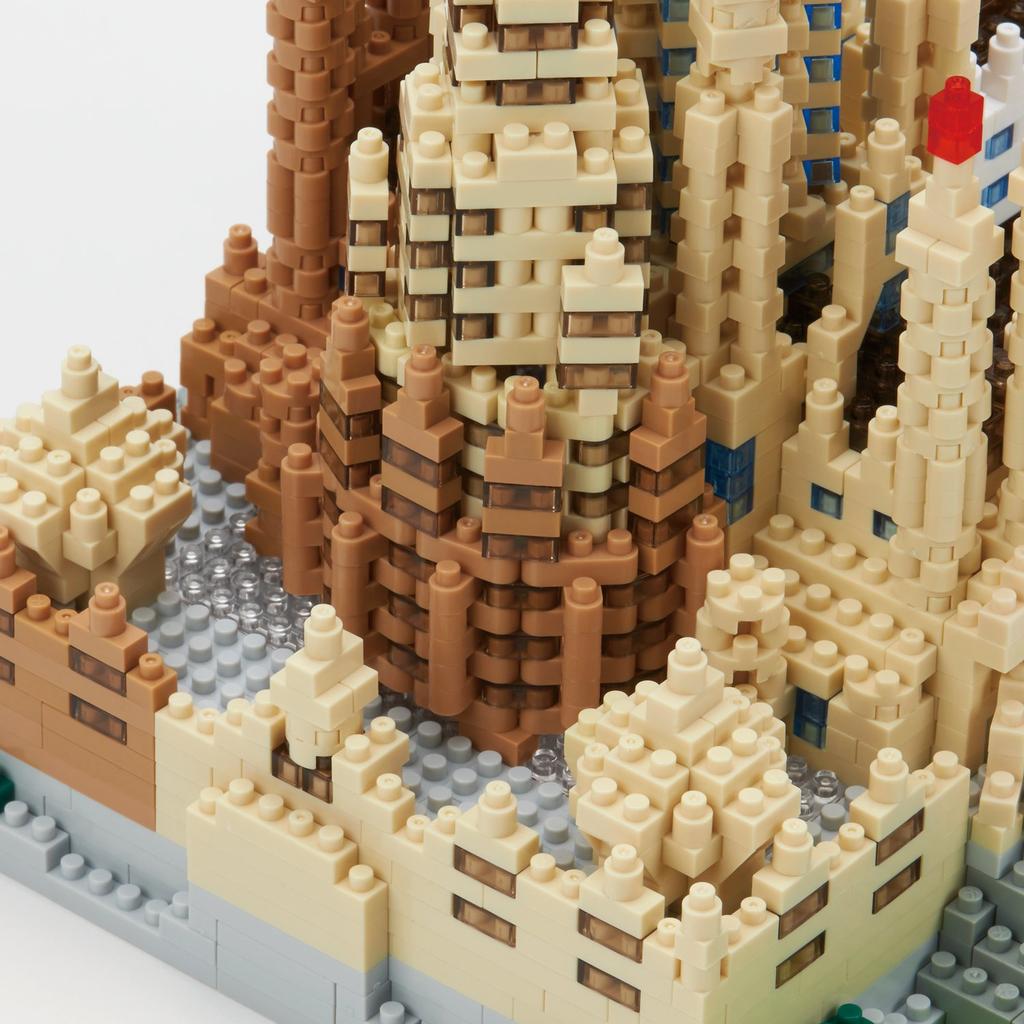 Nanoblock Sagrada Familia Deluxe Edition NB-028