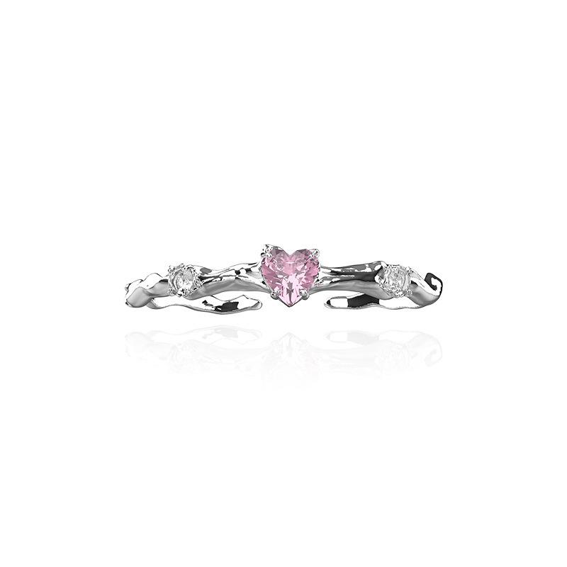 Stylish Adjustable Womens Heart Shaped Ring Featuring Unique Geometric Elements