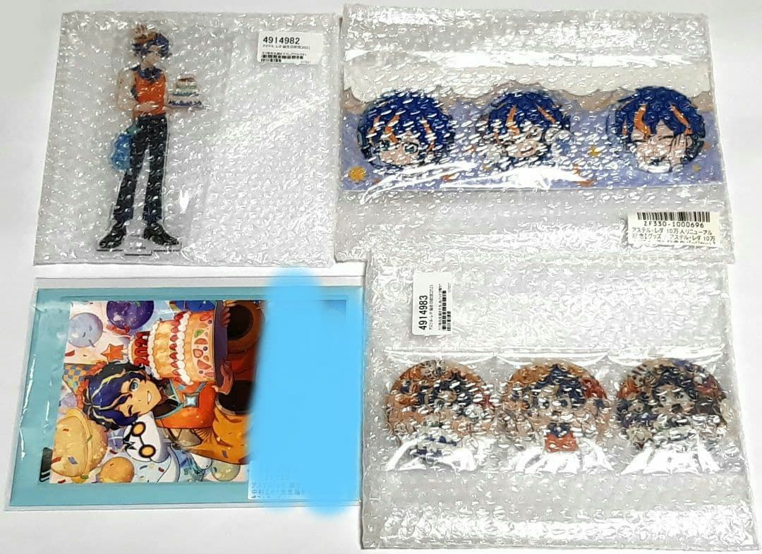 [USED] Asterleda Birthday 2021 & 100,000 Holostars Acrylic Stand and Can Badge Bonus Items