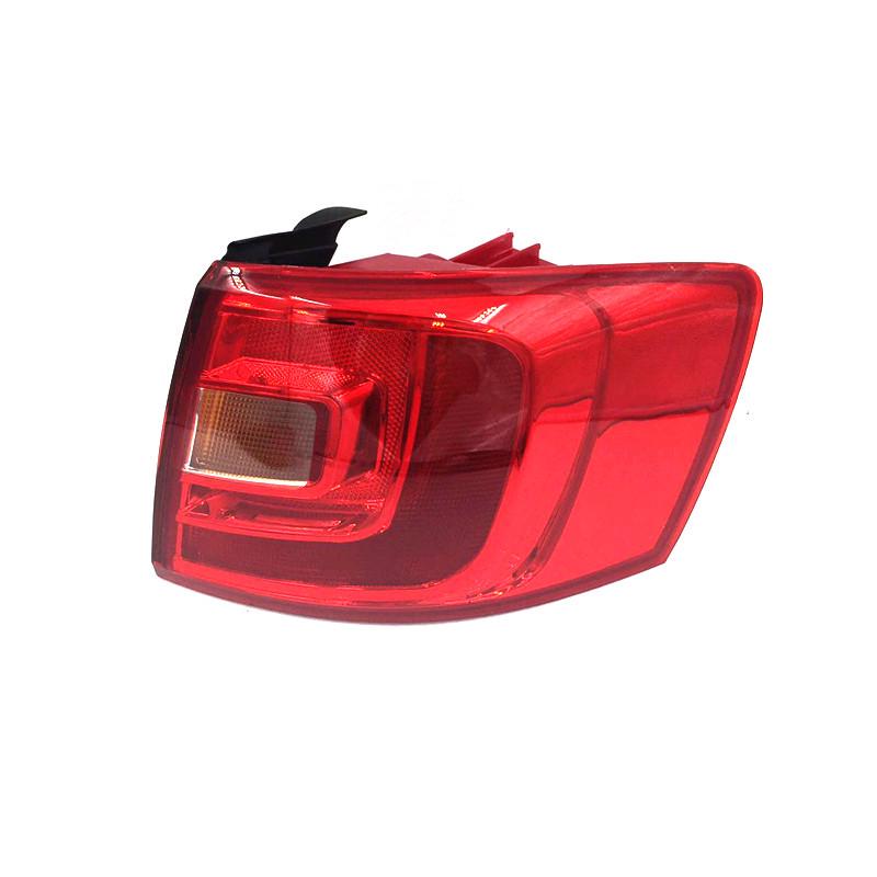 Compatible with Volkswagen Sagitar 12/13/14 Models: Rear Taillight and Turn Signal Lens Assembly.