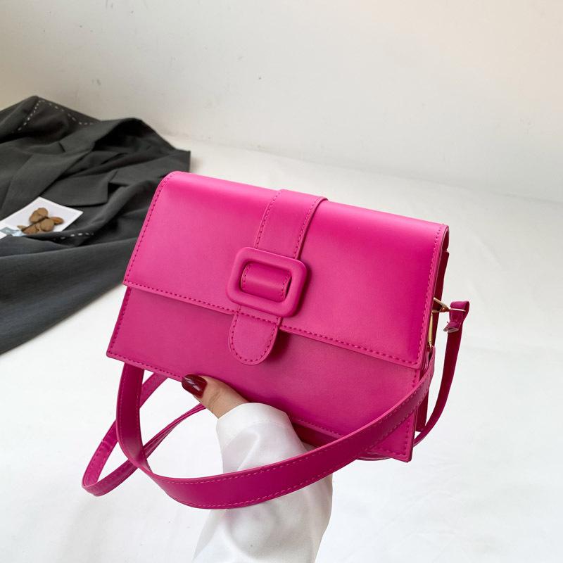 

New bag women s 2025 autumn retro personalized messenger bag niche trend shoulder bag fashion small square bag women s bag розы красного