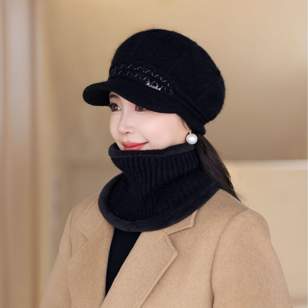New Versatile Wool Hat for Autumn and Winter Women's Fashionable Thickened Warm Knitted Cold Proof Ear Protection Windproof Hat