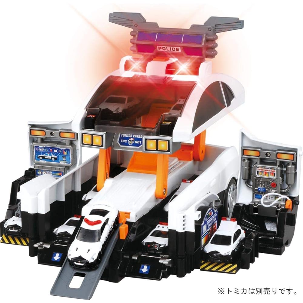 Takara Tomy Tomica Big Transforming Police Car Toy Miniature Vehicle for Boys and Girls Age 3 and Up