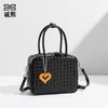 New Bag Hand-woven Textured Love Pendant Biscuit Bag Shoulder Portable Messenger Small Square Bag