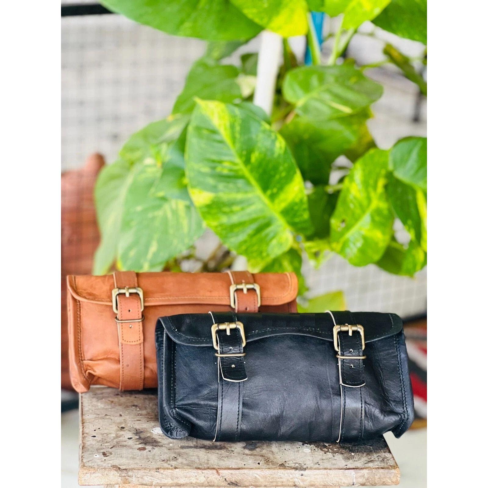 

Real Goat Famous Leather Tool Bag Motorcycle Genuine Top Choice Gift 9 x 5 x 4 in