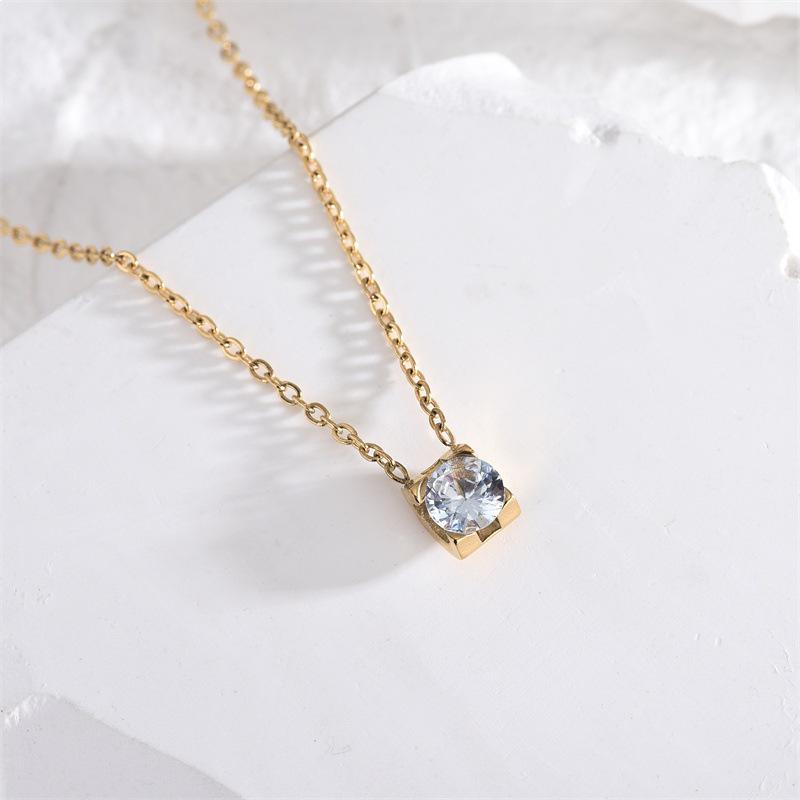 Elegant Gold Titanium Steel Zircon Pendant Necklace for Women - Simple, Shiny, No-Fade Clavicle Chain