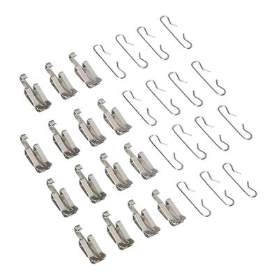 30Pcs Christmas Light Clips Metal Gutter Hooks Strong Load-bearing Weatherproof Outdoor Xmas Hangers Lighting Gutter Clips