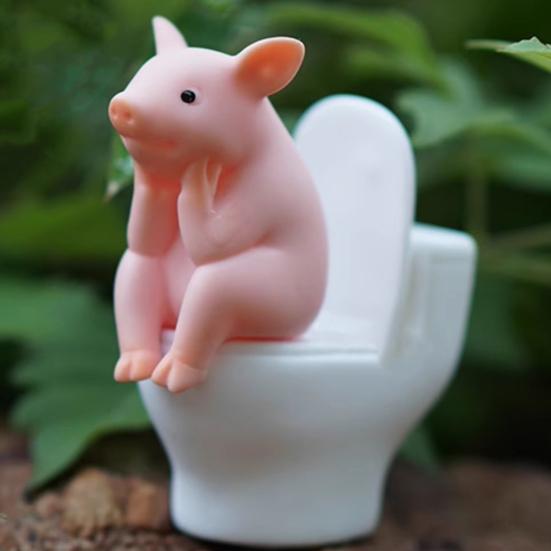 Miniature Pig Statue Pig Sitting On Toilet Mini Animal Toy