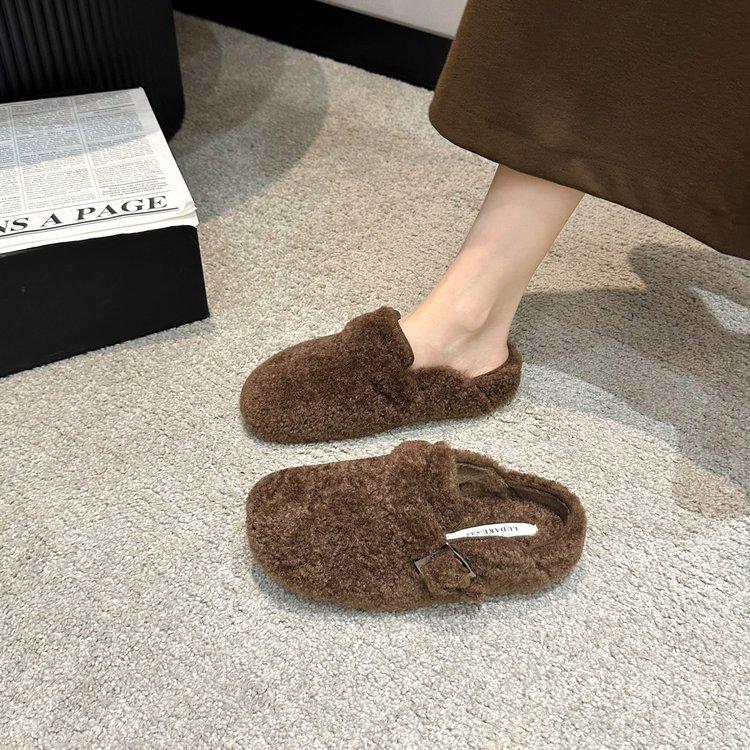 [Ushilai] Comfortable bag head half slippers women's winter 2025 new velvet warm thick-bottomed versatile cotton mop