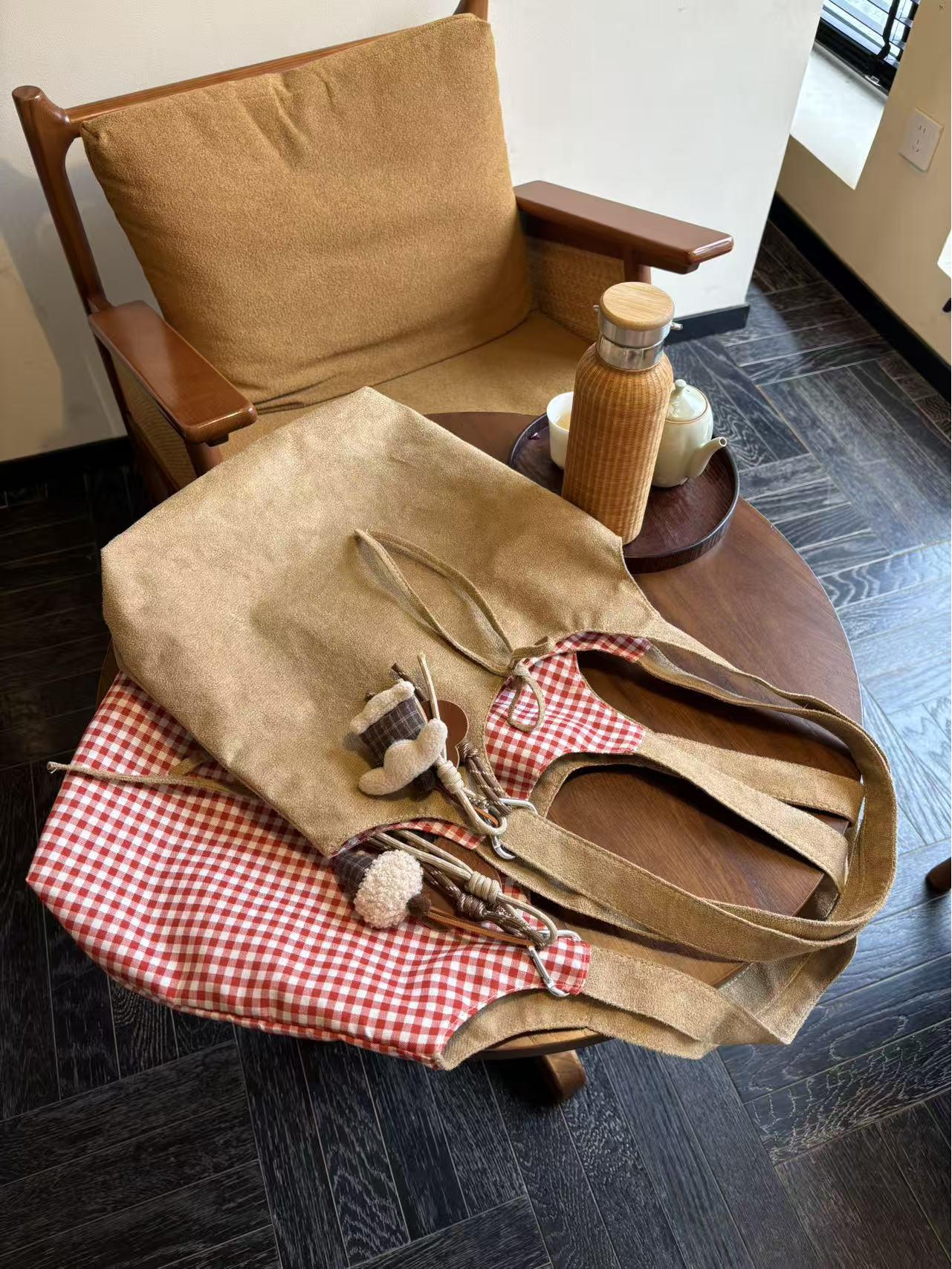 

Роскошная двусторонняя замшевая сумка через плечо большой вместимости для женщин на осень/зиму Height 27cm, Width 30cm