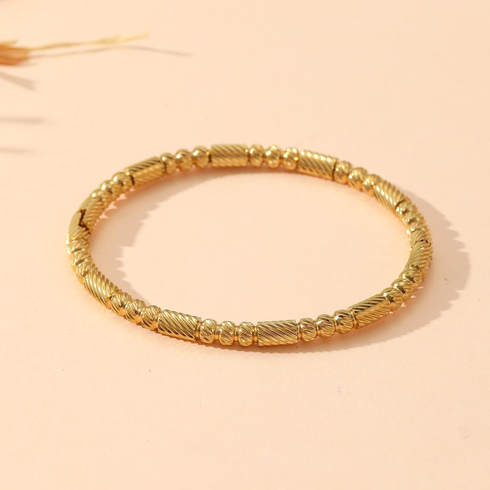 

Htpwe Браслет из нержавеющей стали с шипами, открытый, крученый, для женщин, 18-каратное золото, парный, праздничный подарок, браслет для вечеринки, на каждый день, цирконий золотой