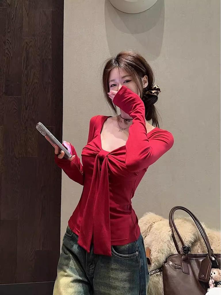 Women's Red Lace-up Bow Long-sleeve Square Neck Slim-fit Top for Autumn/Winter