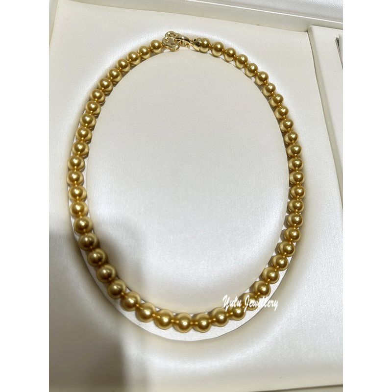 

Nanyang Pearl Gold Tea Perfect Circle Strong Light Necklace Mother Shell 7.5-8mm Tea Gold