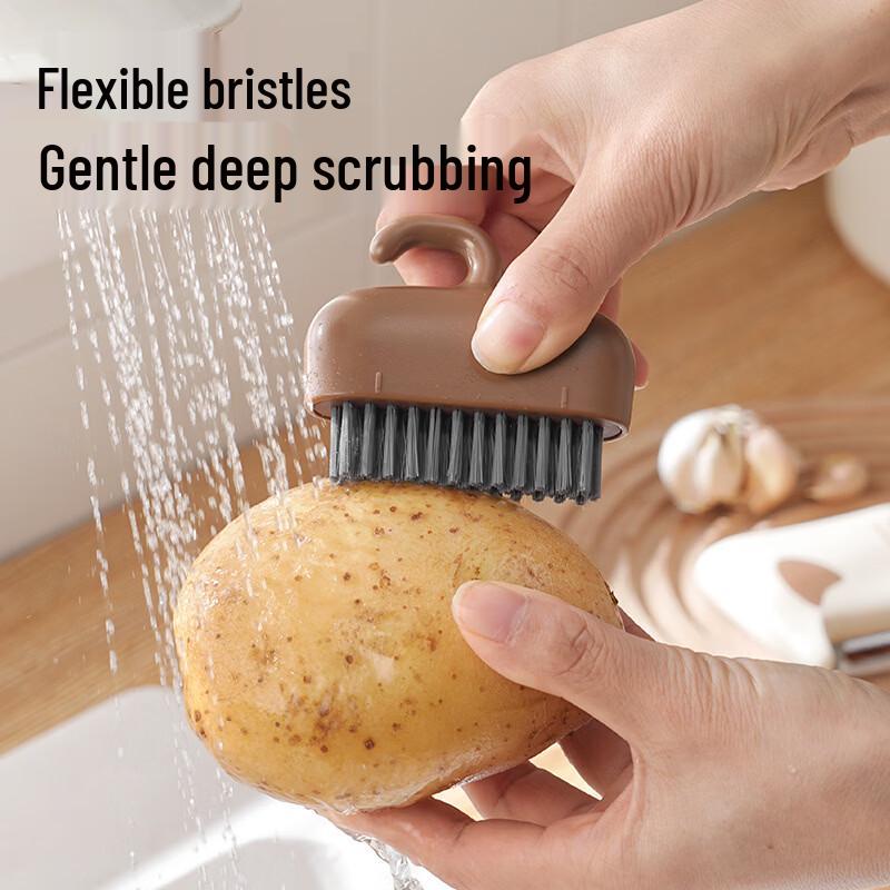ZISIZ Multifunction Kitchen Peeler and Brush Set