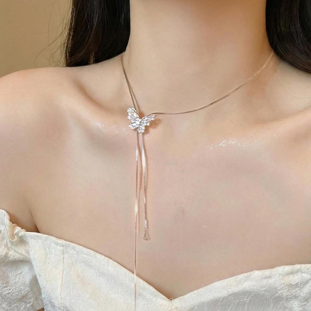 Elegant Pearl Necklace: Trendy, High-End Titanium Steel Clavicle Chain for Women