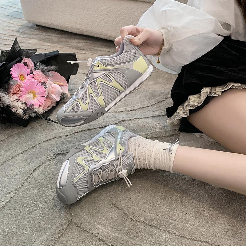 Platform-soled German training shoes women's 2025 summer new inner height increase versatile mesh breathable Forrest Gump shoes casual sports boa