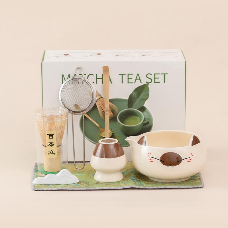 Ensemble de Thé Matcha en Forme de Chat Céramique Japonaise Bol Fouet en Bambou Tamis Boîte Cadeau pour la Préparation du Matcha Accessoires de Thé Mignons