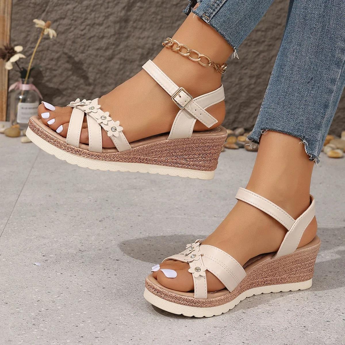 

Fashion Fashion Flower Decor Women s Wedges Sandals Summer 2025 Ankle Strap Platform Sandles Woman Non Slip Casual Beach Sandalias Mujer 36 бежевый