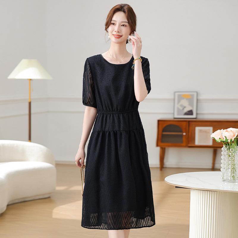 

Elegant Slim Fit Petite A-Line Dress - Women s Short-Sleeve, Mid-Length with Round Neck for Summer 2XL (suggested for 95-115 kg)