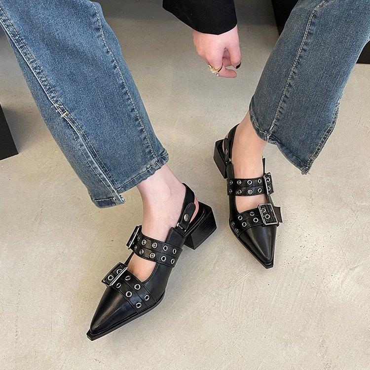 

French small fragrant style pointed Mary Jane shoes women s 2025 summer models with skirts, small leather shoes, retro thick heel single shoes women 34 чёрный
