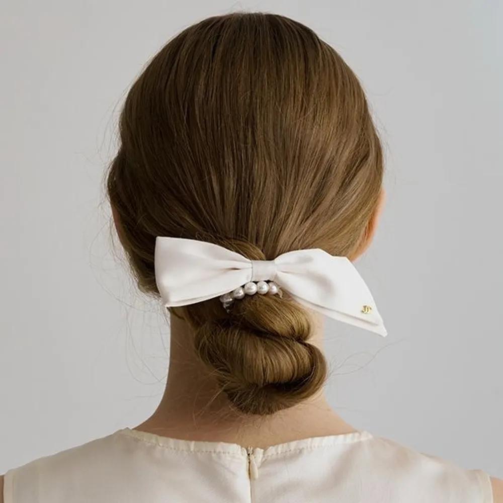 Rita Asymmetrical Ribbon Ponytail JP-25-009P ivory