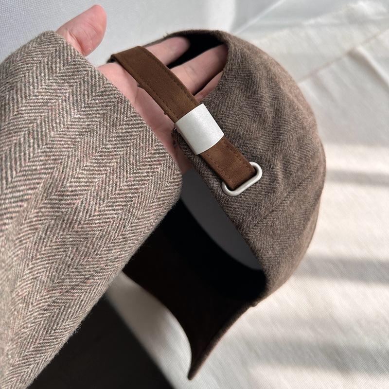 Autumn and Winter Wool Stiff-top Baseball Cap, Shapes A Small Face, Thickened Unisex British-style Hat, Warm Hat