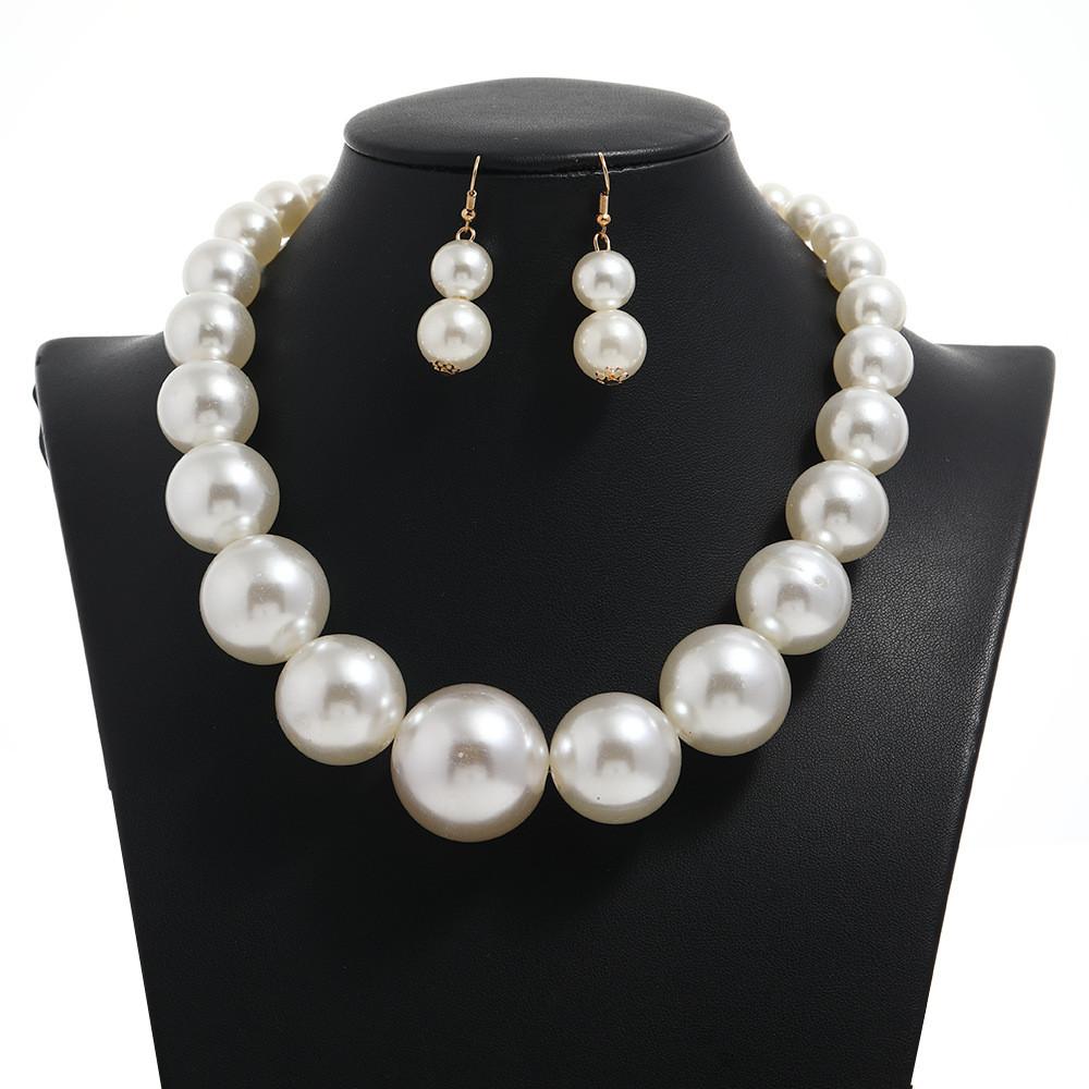 Fashion Necklace Pearl For Women With Multilayer Water Chain Geometric Pendant