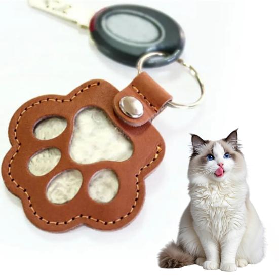 Pet Memorial Keychain Faux Leather Cat Claw Design Pet Hair Storage Pouch Pet Fur Keepsake Keyring for Pet Lovers