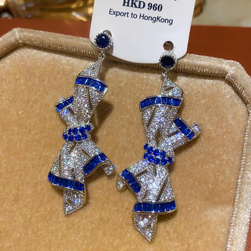 Gold-Plated Vintage Bow Pearl Earrings - Luxury Niche Design Stud Jewelry