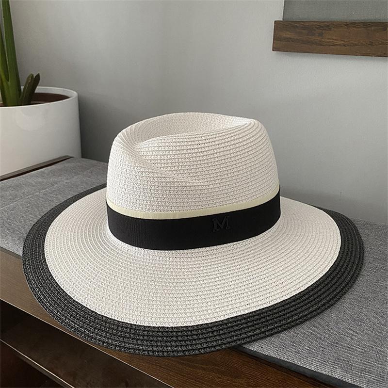 Women's summer flat-top sun hat Fashion hollow vintage straw hat Hand-woven summer travel sun hat
