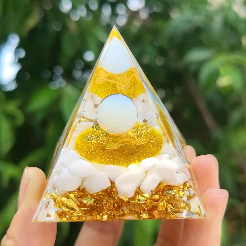 Energy Pyramid Reiki Natural Amethyst Ball Healing Crystals Chakra Tool Ornaments Resin Stones Craft Kids Gift Pyramid